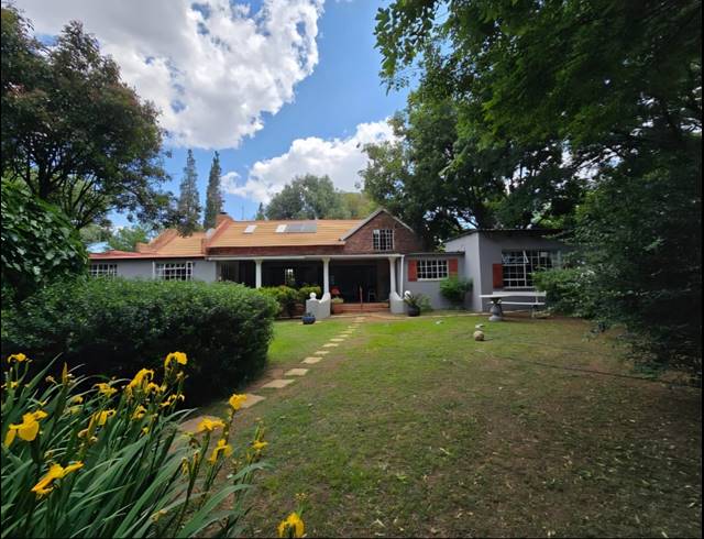 16,466M² SMALLHOLDING FOR SALE IN WALKERVILLE CENTRAL